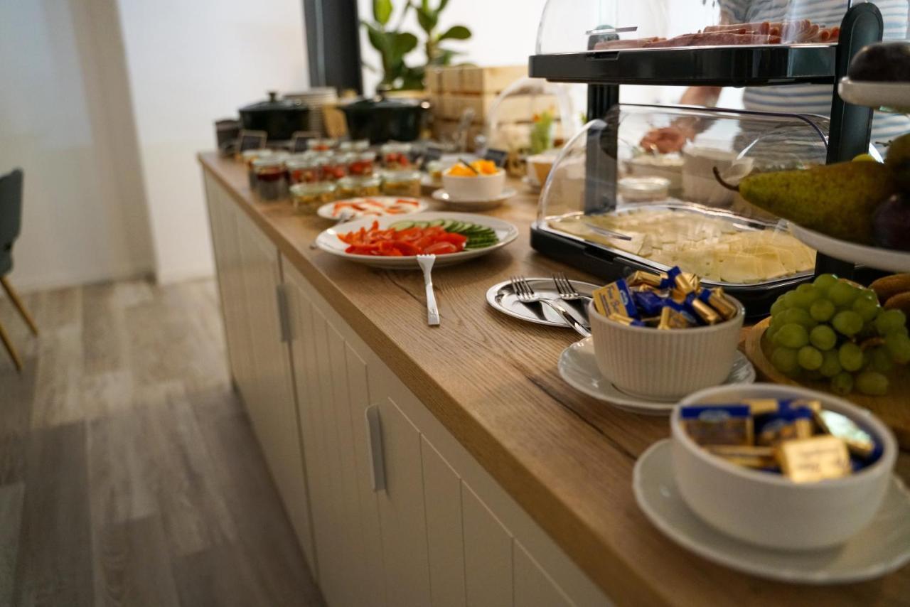קלוטן Ley Hotel מראה חיצוני תמונה
